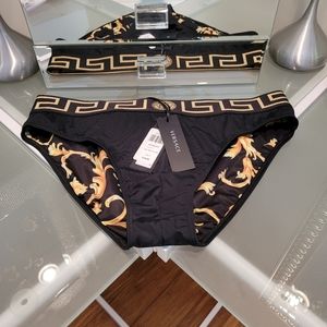 MEN'S GRECA BORDER SWIM BEACHWEAR, MADE IN ITALY SIZE 5